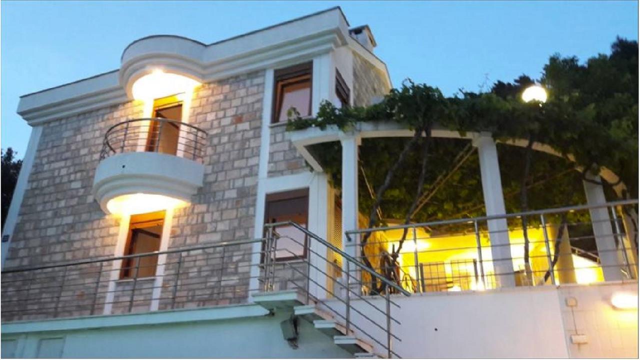 Villa Antic With Private Pool In ブドヴァ エクステリア 写真